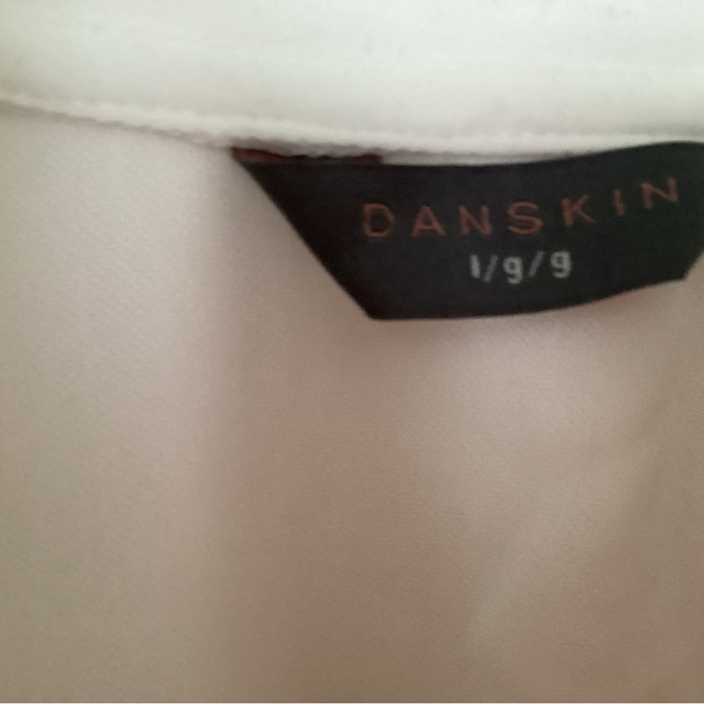 Danskin White Zip-Up Sweatshirt - Picture 3 of 4